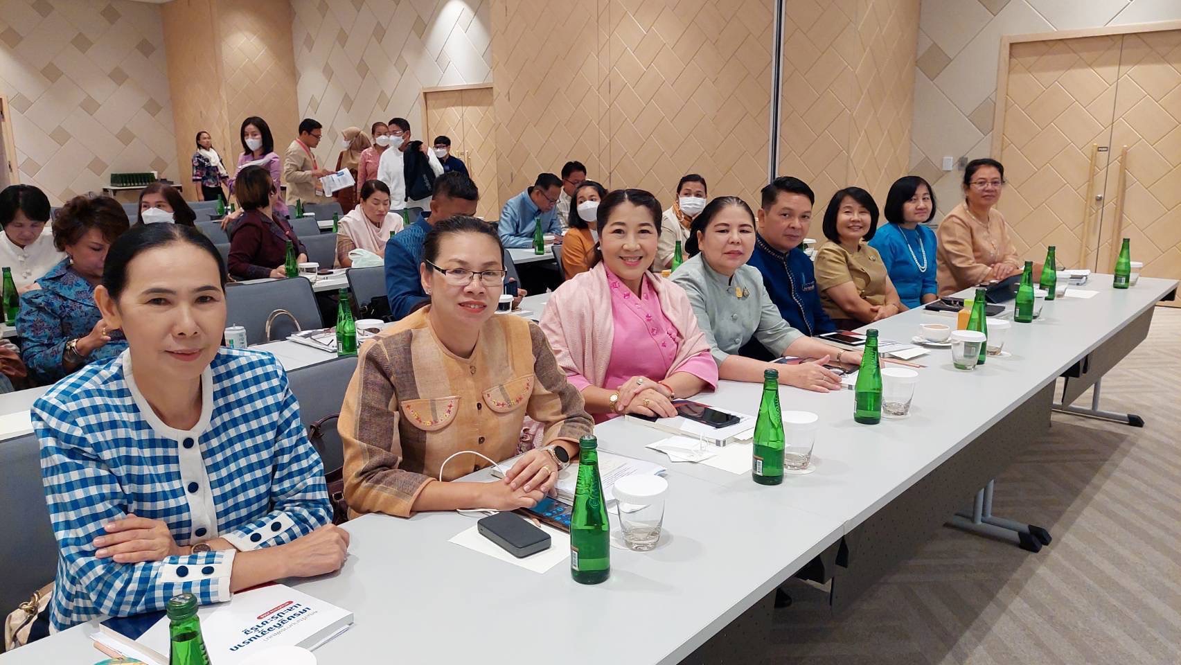 👇👇”พช.ปราจีนบุรี ร่วมประชุมเชิงปฏิบัติการนำเสนอความสำเร็จการพัฒนากลไกขับเคลื่อนการพัฒนาเศรษฐกิจฐานรากระดับประเทศ”