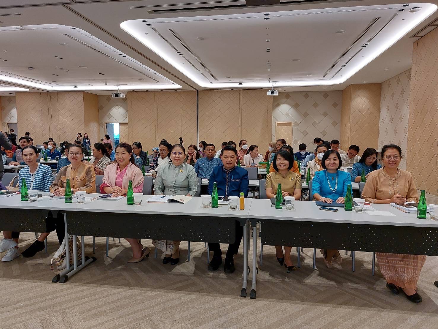 👇👇”พช.ปราจีนบุรี ร่วมประชุมเชิงปฏิบัติการนำเสนอความสำเร็จการพัฒนากลไกขับเคลื่อนการพัฒนาเศรษฐกิจฐานรากระดับประเทศ”