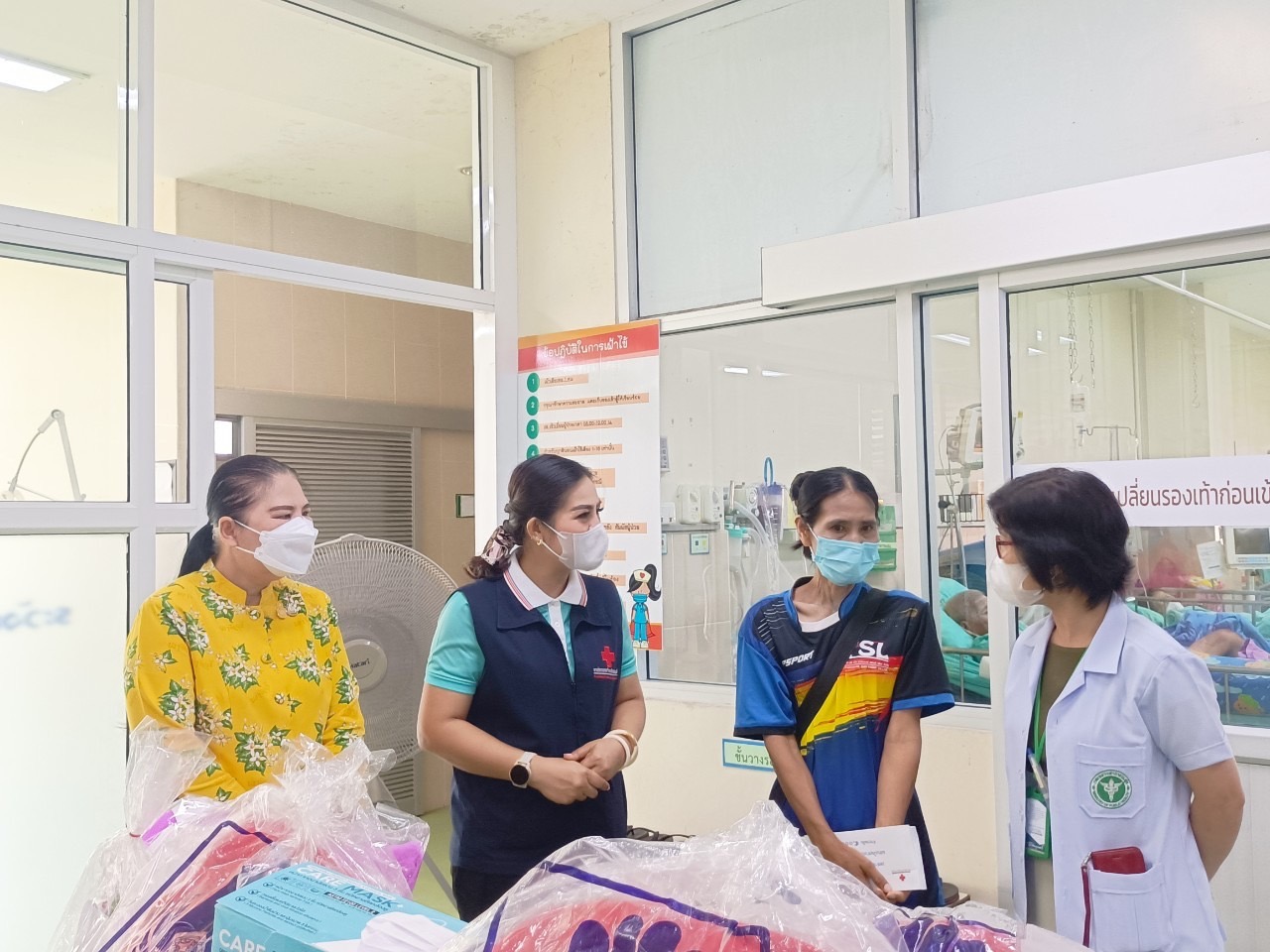 👇👇”พช.ปราจีนบุรี ร่วมกับมูลนิธิกองทุนช่วยเหลือผู้ประสบภัยพิบัติจังหวัดปราจีนบุรี ช่วยเหลือครัวเรือนผู้ประสบเหตุอัคคีภัย”