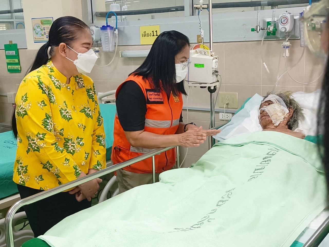👇👇”พช.ปราจีนบุรี ร่วมกับมูลนิธิกองทุนช่วยเหลือผู้ประสบภัยพิบัติจังหวัดปราจีนบุรี ช่วยเหลือครัวเรือนผู้ประสบเหตุอัคคีภัย”