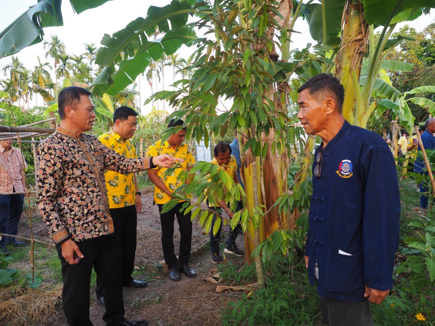 🌈🌳🥭📢 ผู้ตรวจกระทรวงมหาดไทย ลงพื้นที่เยี่ยมศูนย์เรียนรู้แปลงโคกหนองนา