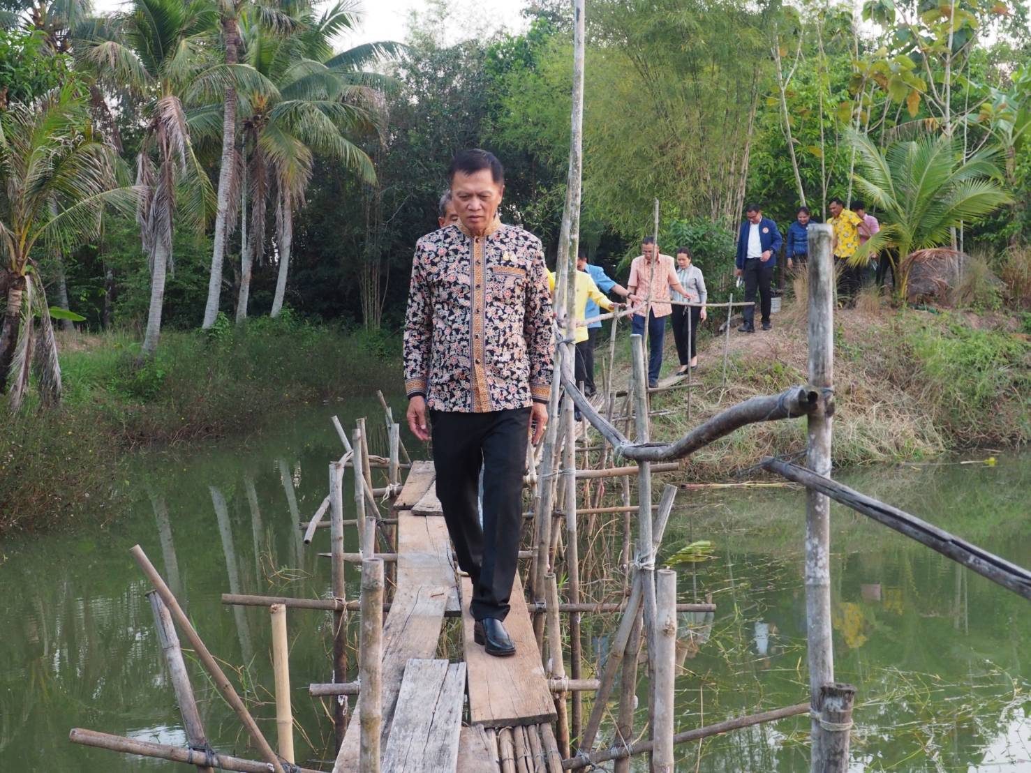 🌈🌳🥭📢 ผู้ตรวจกระทรวงมหาดไทย ลงพื้นที่เยี่ยมศูนย์เรียนรู้แปลงโคกหนองนา