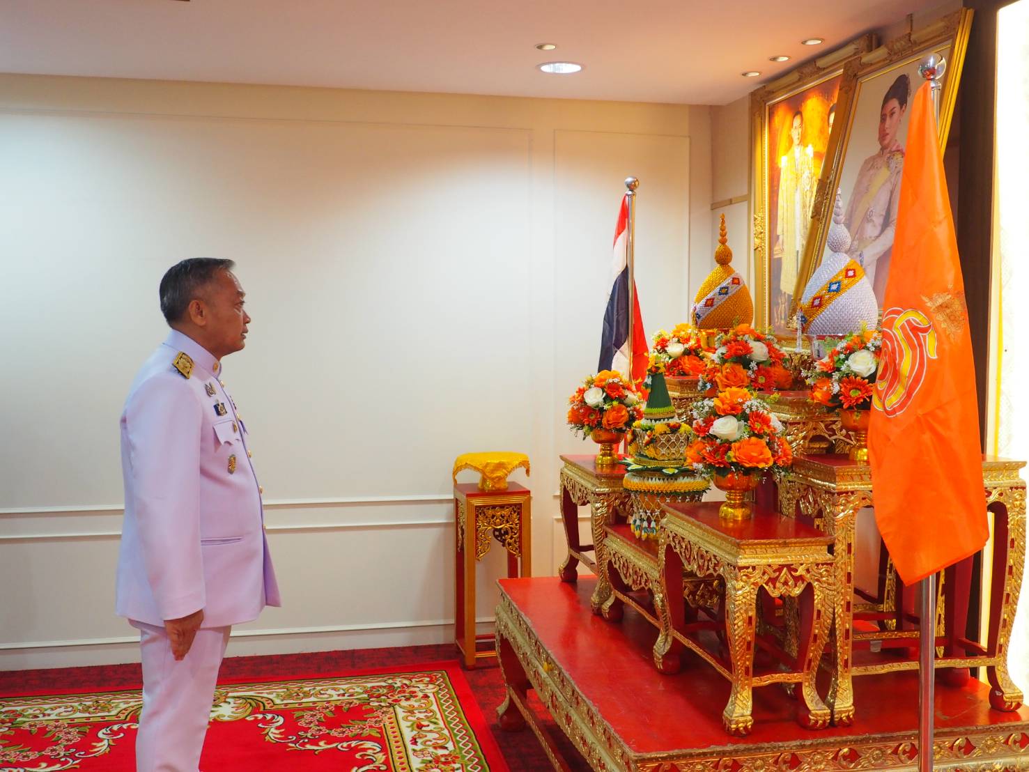 ผู้ว่าราชการจังหวัดปราจีนบุรี จัดพิธีมอบแบบลายผ้าพระราชทาน “ผ้าลายสิริวชิราภรณ์” ให้กับช่างทอผ้าทุกกลุ่ม ทุกเทคนิค เพื่อพัฒนาคุณภาพชีวิตประชาชนอย่างยั่งยืน