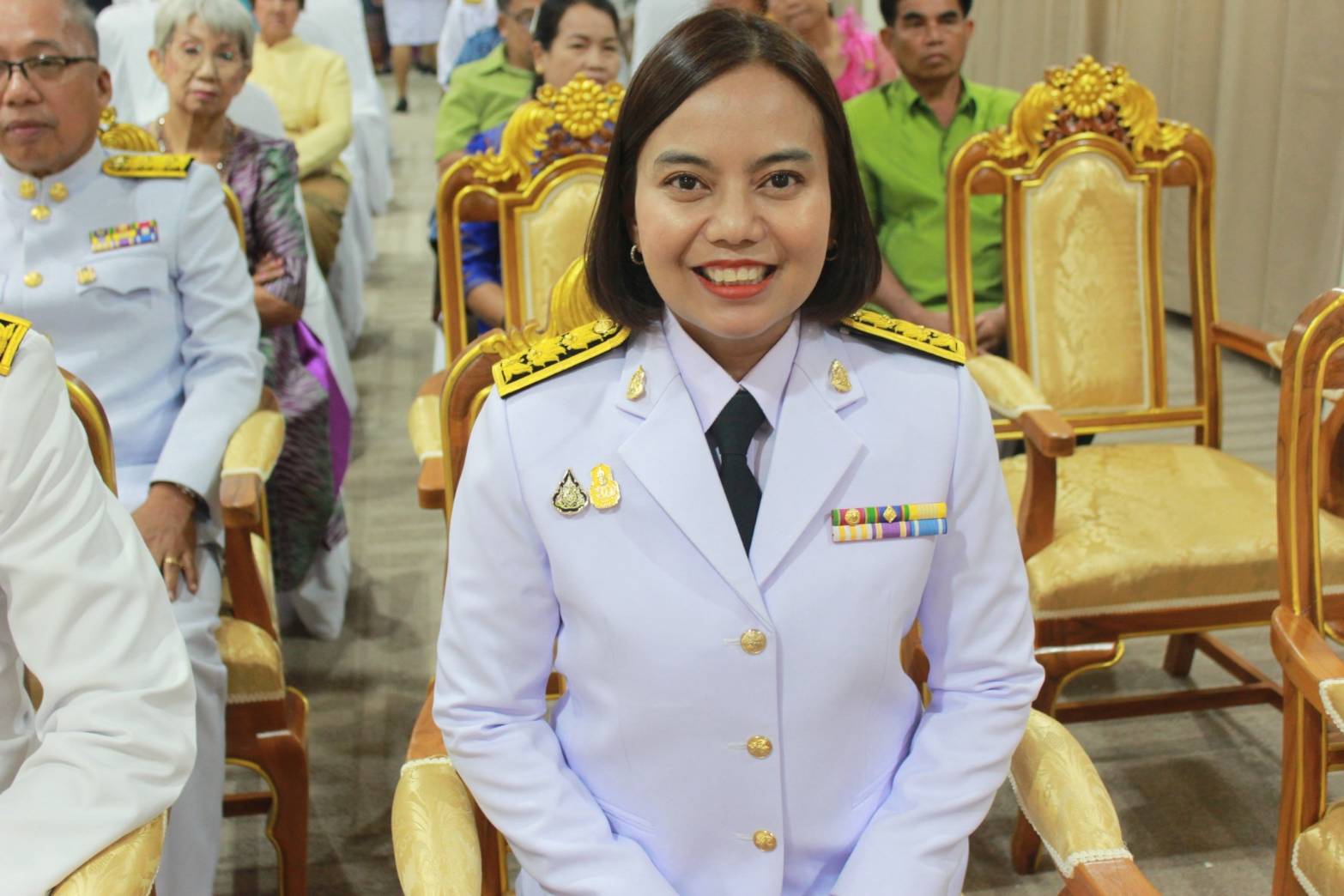 ผู้ว่าราชการจังหวัดปราจีนบุรี จัดพิธีมอบแบบลายผ้าพระราชทาน “ผ้าลายสิริวชิราภรณ์” ให้กับช่างทอผ้าทุกกลุ่ม ทุกเทคนิค เพื่อพัฒนาคุณภาพชีวิตประชาชนอย่างยั่งยืน