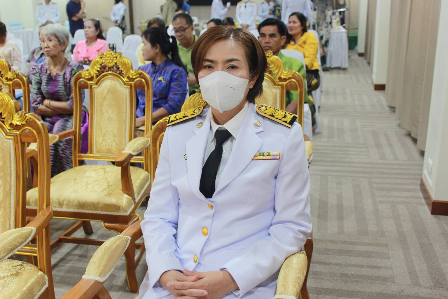 ผู้ว่าราชการจังหวัดปราจีนบุรี จัดพิธีมอบแบบลายผ้าพระราชทาน “ผ้าลายสิริวชิราภรณ์” ให้กับช่างทอผ้าทุกกลุ่ม ทุกเทคนิค เพื่อพัฒนาคุณภาพชีวิตประชาชนอย่างยั่งยืน