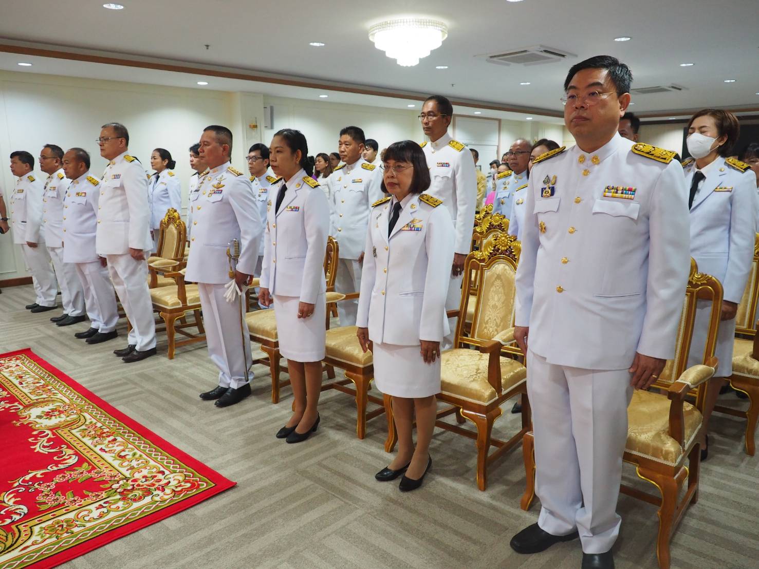 ผู้ว่าราชการจังหวัดปราจีนบุรี จัดพิธีมอบแบบลายผ้าพระราชทาน “ผ้าลายสิริวชิราภรณ์” ให้กับช่างทอผ้าทุกกลุ่ม ทุกเทคนิค เพื่อพัฒนาคุณภาพชีวิตประชาชนอย่างยั่งยืน