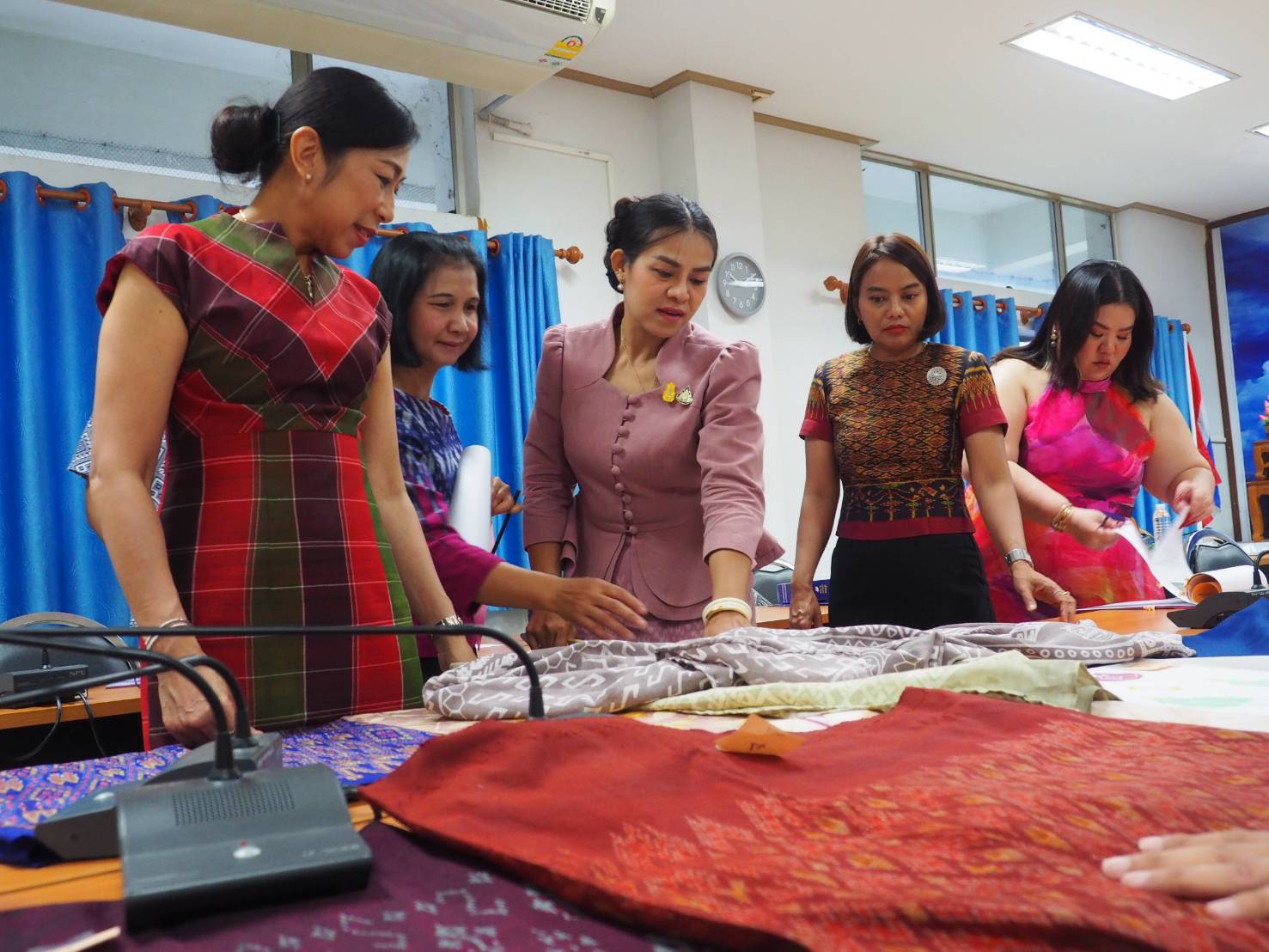 จ.ปราจีนบุรี จัดประกวดสุดยอดผ้าจังหวัดปราจีนบุรี ประจำปี 2567