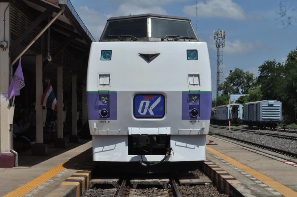 พช.ปราจีนบุรี ร่วมกิจกรรมต้อนรับนักท่องเที่ยวจากรถไฟญี่ปุ่น KIHA-183 กรุงเทพฯ- ปราจีนบุรี ในกิจกรรม “นั่ง KIHA 183 เสน่ห์ตะวันออก ปลูกป่ากาสะลอง”