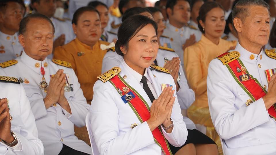 พช.ปราจีนบุรี ร่วมพิธีเสกน้ำพระพุทธมนต์ศักดิ์สิทธิ์ เพื่อใช้ในงานเฉลิมพระเกียรติพระบาทสมเด็จพระเจ้าอยู่หัว เนื่องในโอกาสพระราชพิธีมหามงคลเฉลิมพระชนมพรรษา 6 รอบ 28 กรกฎาคม 2567