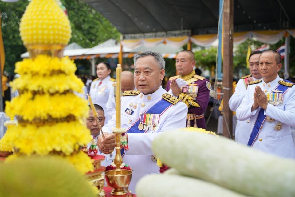 พช.ปราจีนบุรี ร่วมพิธีเสกน้ำพระพุทธมนต์ศักดิ์สิทธิ์ เพื่อใช้ในงานเฉลิมพระเกียรติพระบาทสมเด็จพระเจ้าอยู่หัว เนื่องในโอกาสพระราชพิธีมหามงคลเฉลิมพระชนมพรรษา 6 รอบ 28 กรกฎาคม 2567