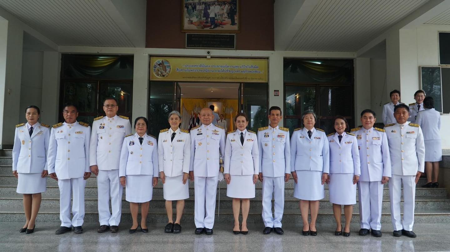 พช.ปราจีนบุรี ร่วมพิธีเชิญคนโทน้ำพระพุทธมนต์ศักดิ์สิทธิ์ไปเก็บรักษาที่กระทรวงมหาดไทย