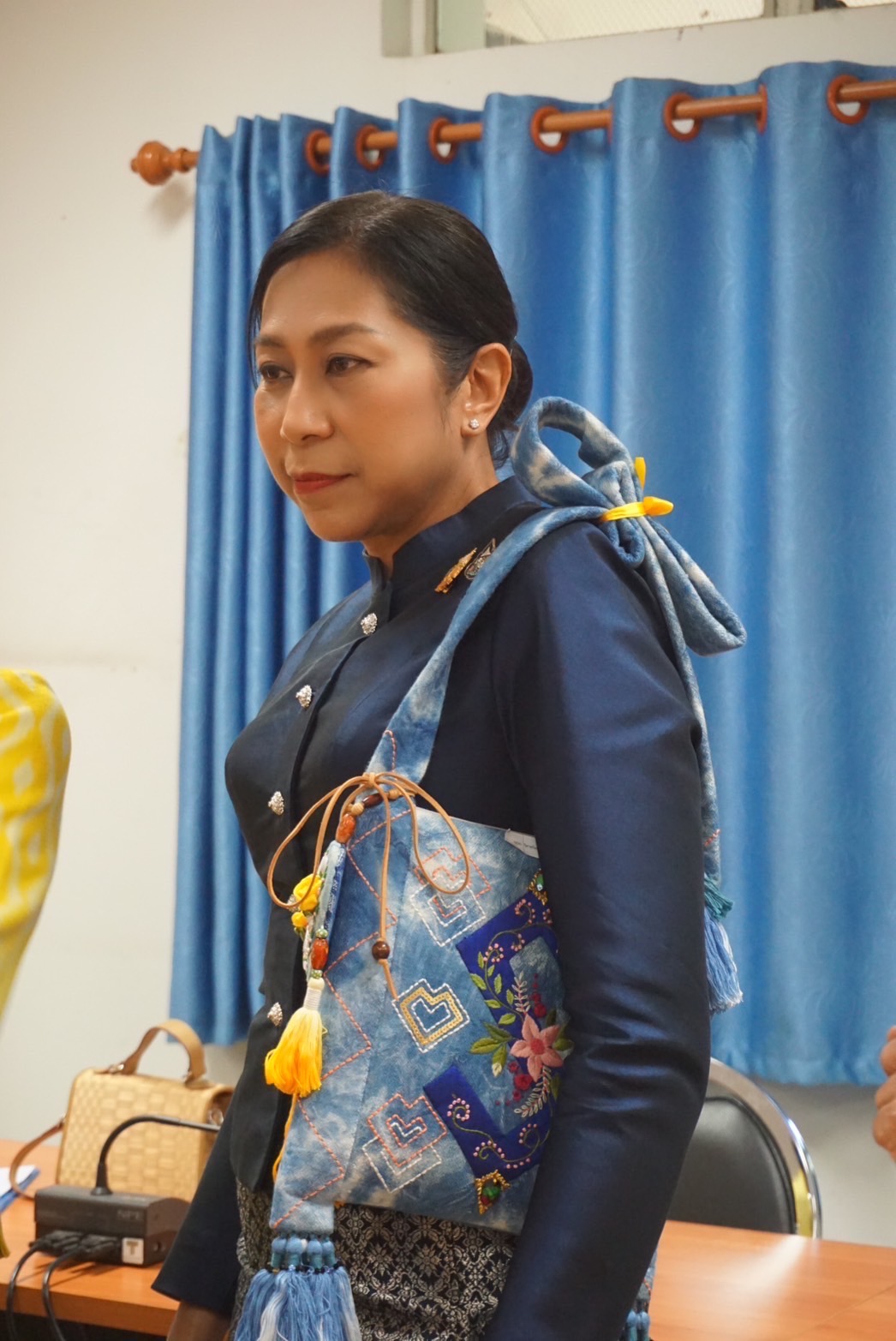 จังหวัดปราจีนบุรี พิจารณากลั่นกรองการประกวดผ้าลายพระราชทาน “ผ้าลายสิริวชิราภรณ์ ประจำปี 2567”