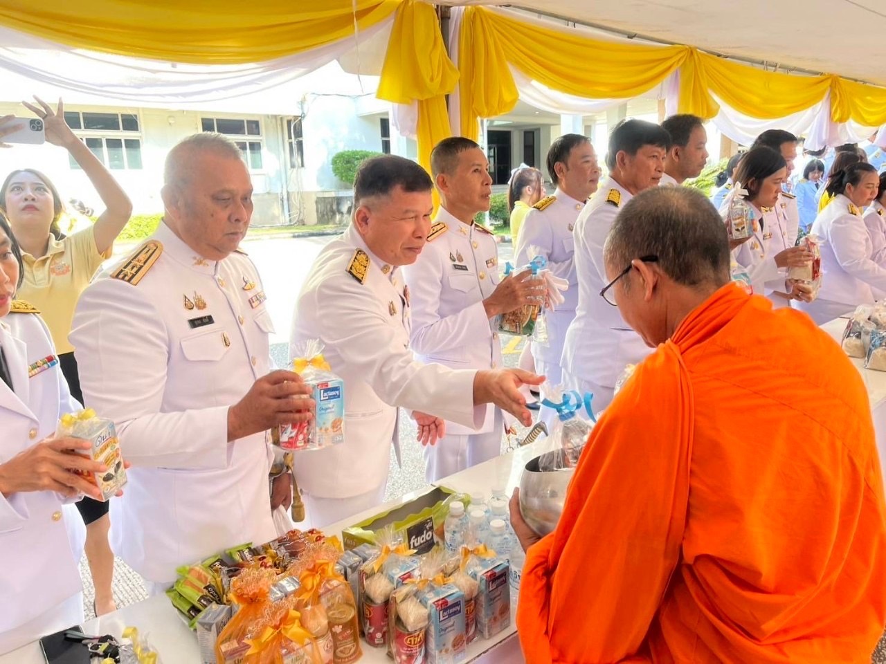 พช.ปราจีนบุรี ร่วมกิจกรรมเนื่องในวันคล้ายวันสวรรคต พระบาทสมเด็จพระบรมชนกาธิเบศร มหาภูมิพลอดุลยเดชมหาราช บรมนาถบพิตร 13 ตุลาคม “วันนวมินทรมหาราช”