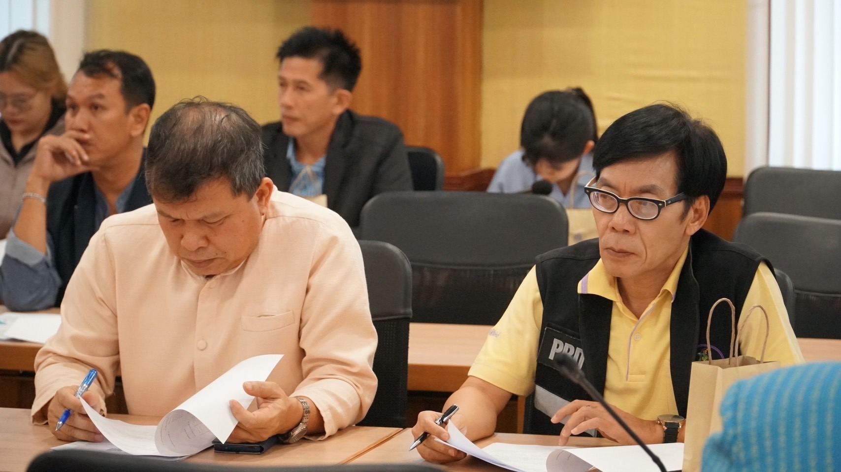 พช.ปราจีนบุรี เข้าร่วมประชุมเตรียมการป้องกันและแก้ไขปัญหาไฟป่า หมอกควันและฝุ่น PM 2.5