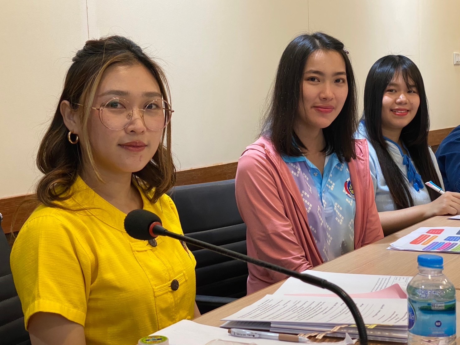จังหวัดปราจีนบุรี จัดประชุมคณะกรรมการกลั่นกรองกองทุนพัฒนาบทบาทสตรี ครั้งที่ 1/2568