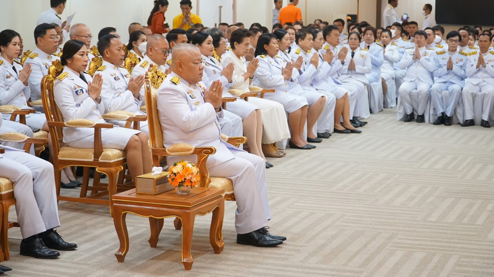 พช.ปราจีนบุรี ร่วมกิจกรรมเนื่องในโอกาสวันคล้ายวันประสูติ สมเด็จพระเจ้าลูกเธอ เจ้าฟ้าสิริวัณณวรี นารีรัตนราชกัญญา 8 มกราคม 2568 และพิธีรับพระราชทาน พระพุทธสิรินธรเทพรัตน์มงคลภูวดลสันติ เบื้องหน้าพระฉายาลักษณ์ สมเด็จพระกนิษฐาธิราชเจ้า กรมสมเด็จพระเทพรัตนราชสุดาฯ สยามบรมราชกุมารี