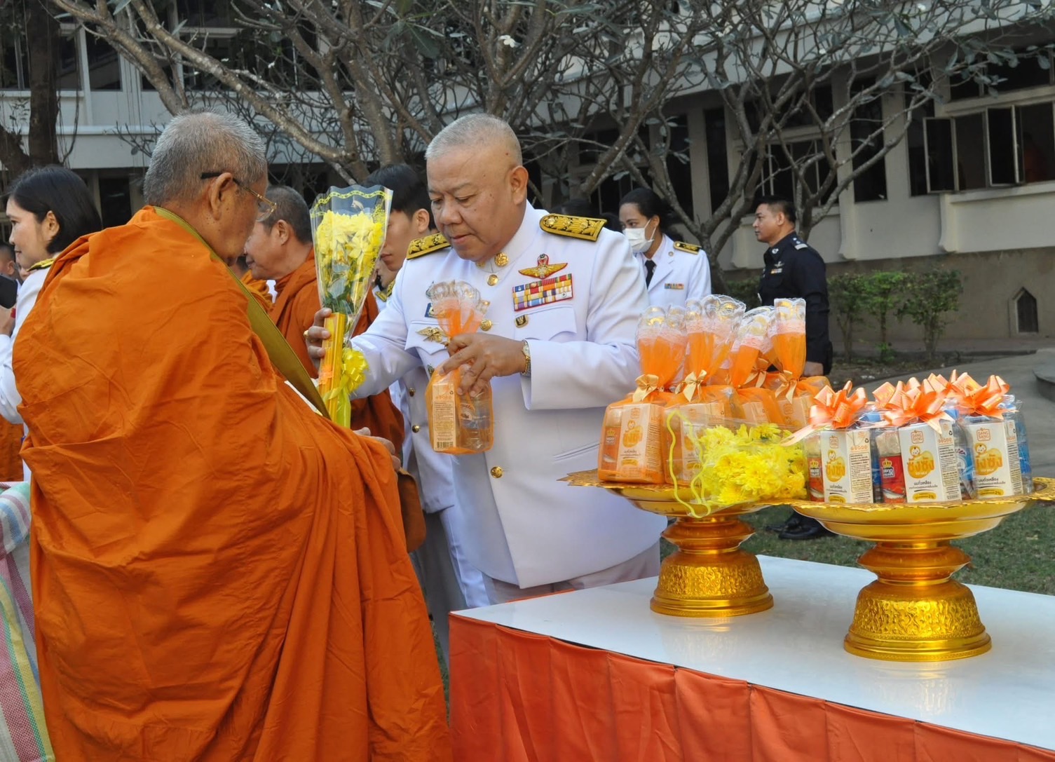 พช.ปราจีนบุรี ร่วมกิจกรรมเนื่องในโอกาสวันคล้ายวันประสูติ สมเด็จพระเจ้าลูกเธอ เจ้าฟ้าสิริวัณณวรี นารีรัตนราชกัญญา 8 มกราคม 2568 และพิธีรับพระราชทาน พระพุทธสิรินธรเทพรัตน์มงคลภูวดลสันติ เบื้องหน้าพระฉายาลักษณ์ สมเด็จพระกนิษฐาธิราชเจ้า กรมสมเด็จพระเทพรัตนราชสุดาฯ สยามบรมราชกุมารี