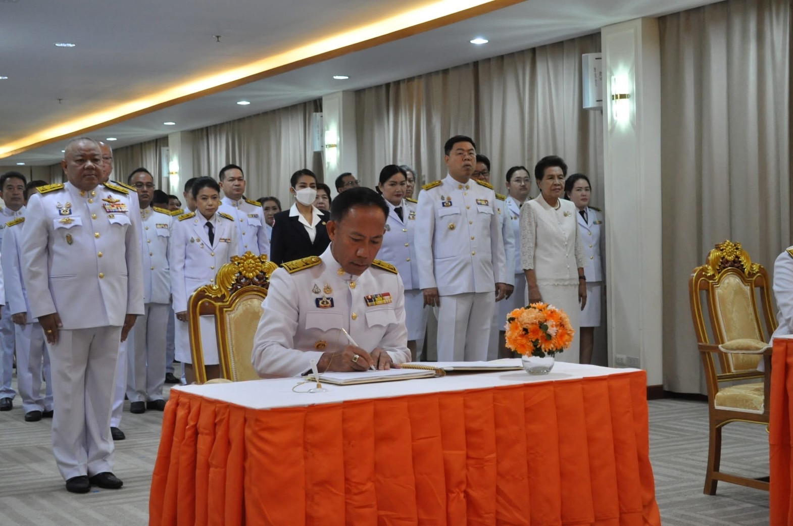 พช.ปราจีนบุรี ร่วมกิจกรรมเนื่องในโอกาสวันคล้ายวันประสูติ สมเด็จพระเจ้าลูกเธอ เจ้าฟ้าสิริวัณณวรี นารีรัตนราชกัญญา 8 มกราคม 2568 และพิธีรับพระราชทาน พระพุทธสิรินธรเทพรัตน์มงคลภูวดลสันติ เบื้องหน้าพระฉายาลักษณ์ สมเด็จพระกนิษฐาธิราชเจ้า กรมสมเด็จพระเทพรัตนราชสุดาฯ สยามบรมราชกุมารี