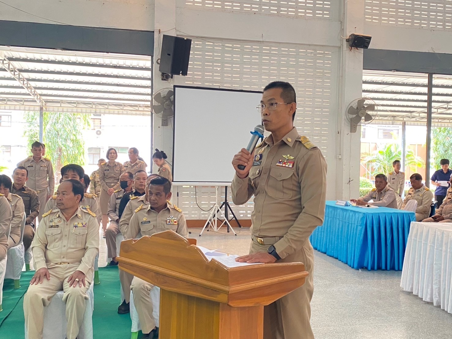 พจ.ปราจีนบุรี ร่วมโครงการพัฒนาศักยภาพฝ่ายปกครอง พร้อมมอบนโยบายการทำงาน เร่งแก้ปัญหาให้กับพี่น้องประชาชน