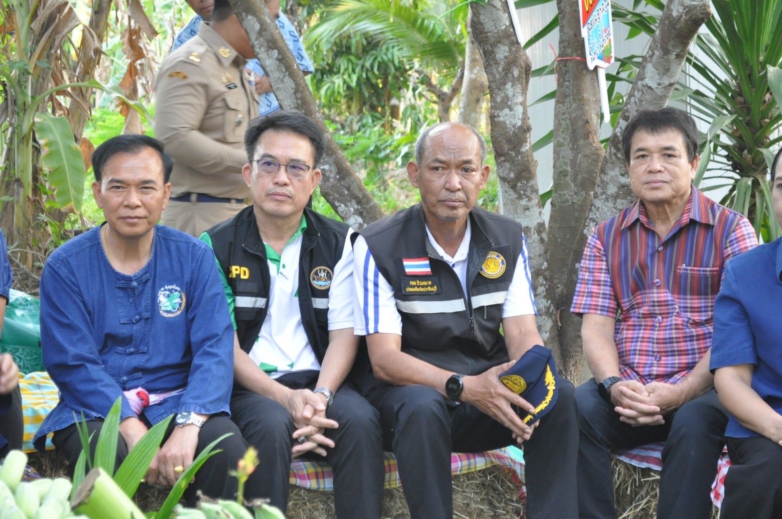 ท่านผู้ว่าราชการจังหวัดปราจีนบุรี เป็นประธานในพิธีแถลงข่าวแก้ไขปัญหาฝุ่น PM2.5 ร่วมกับหน่วยงานสังกัดกระทรวงเกษตรและสหกรณ์ และเครือข่ายโคก หนอง นา จังหวัดปราจีนบุรี อย่างยั่งยืน