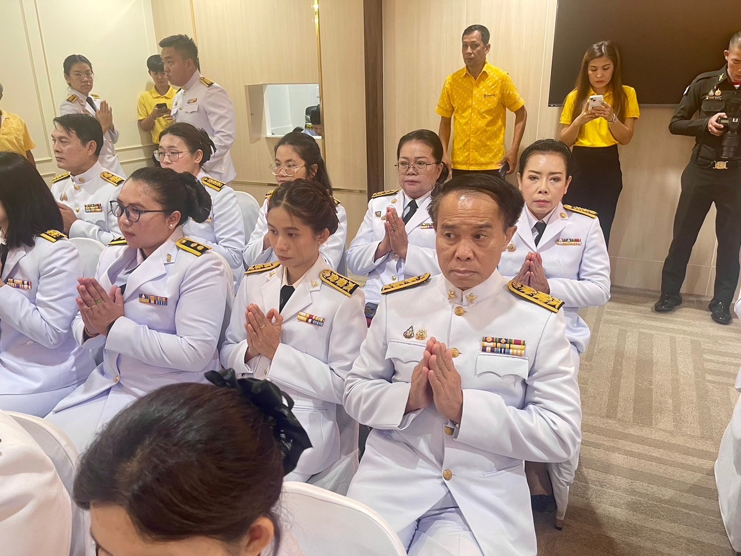 พจ.ปราจีนบุรี ร่วมพิธีสวดพระพุทธมนต์และพิธีถวายราชสดุดี เนื่องในวันที่ระลึก “พระบาทสมเด็จพระพุทธเลิศหล้านภาลัย”