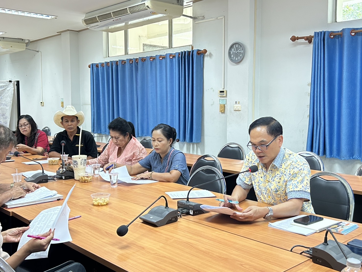 พจ.ปราจีนบุรี เป็นประธานในการประชุมคณะกรรมการเครือข่ายกลุ่มอาชีพ และผู้ผลิต ผู้ประกอบการ หนึ่งตำบล หนึ่งผลิตภัณฑ์ จังหวัดปราจีนบุรี