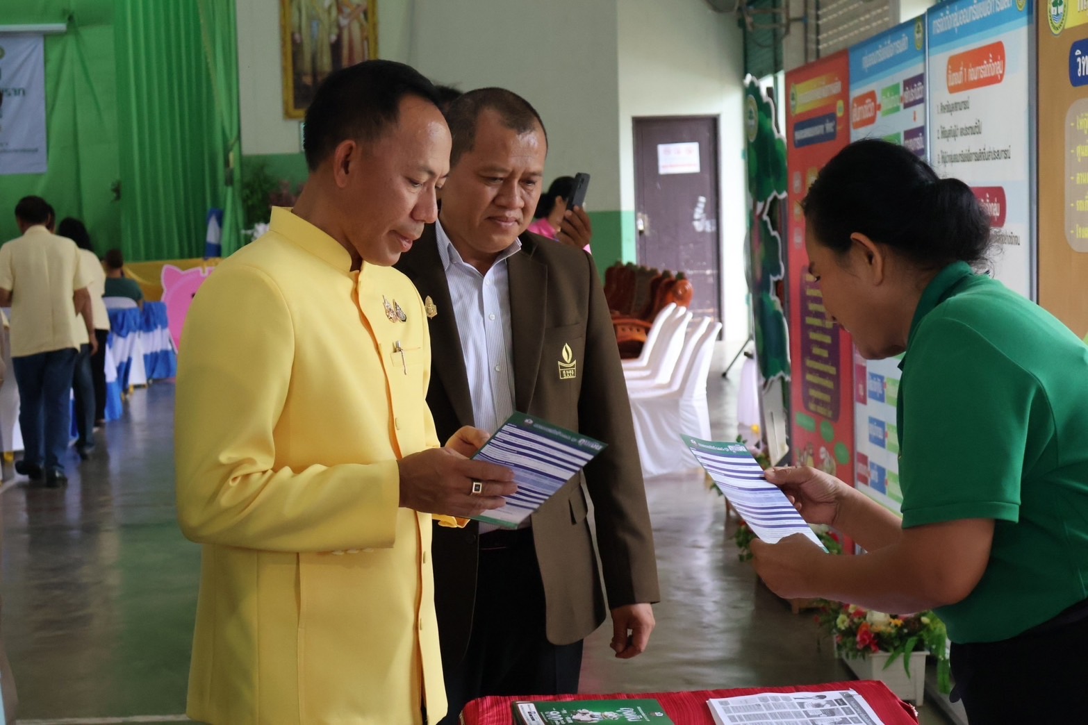 รองผู้ว่าราชการจังหวัดปราจีนบุรี เป็นประธานในพิธีเปิดโครงการเสริมสร้างศักยภาพกองทุนชุมชนเพื่อการเข้าถึงแหล่งทุนของประชาชนในชุมชน กิจกรรม มหกรรมการออม 51 ปี ทุนชุมชนขับเคลื่อนเศรษฐกิจฐานราก